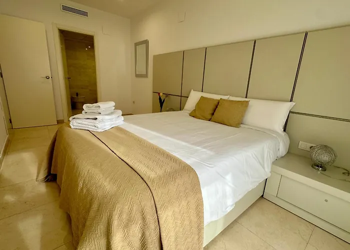 Reinapart Patacona 40 Valencia